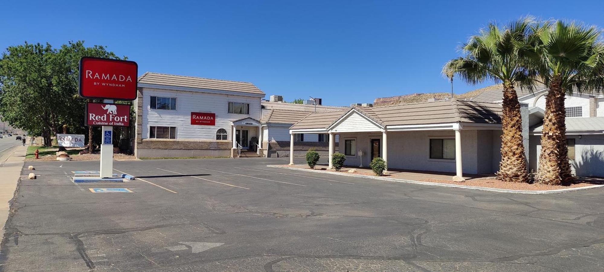 Ramada By Wyndham La Verkin Zion National Park Esterno foto