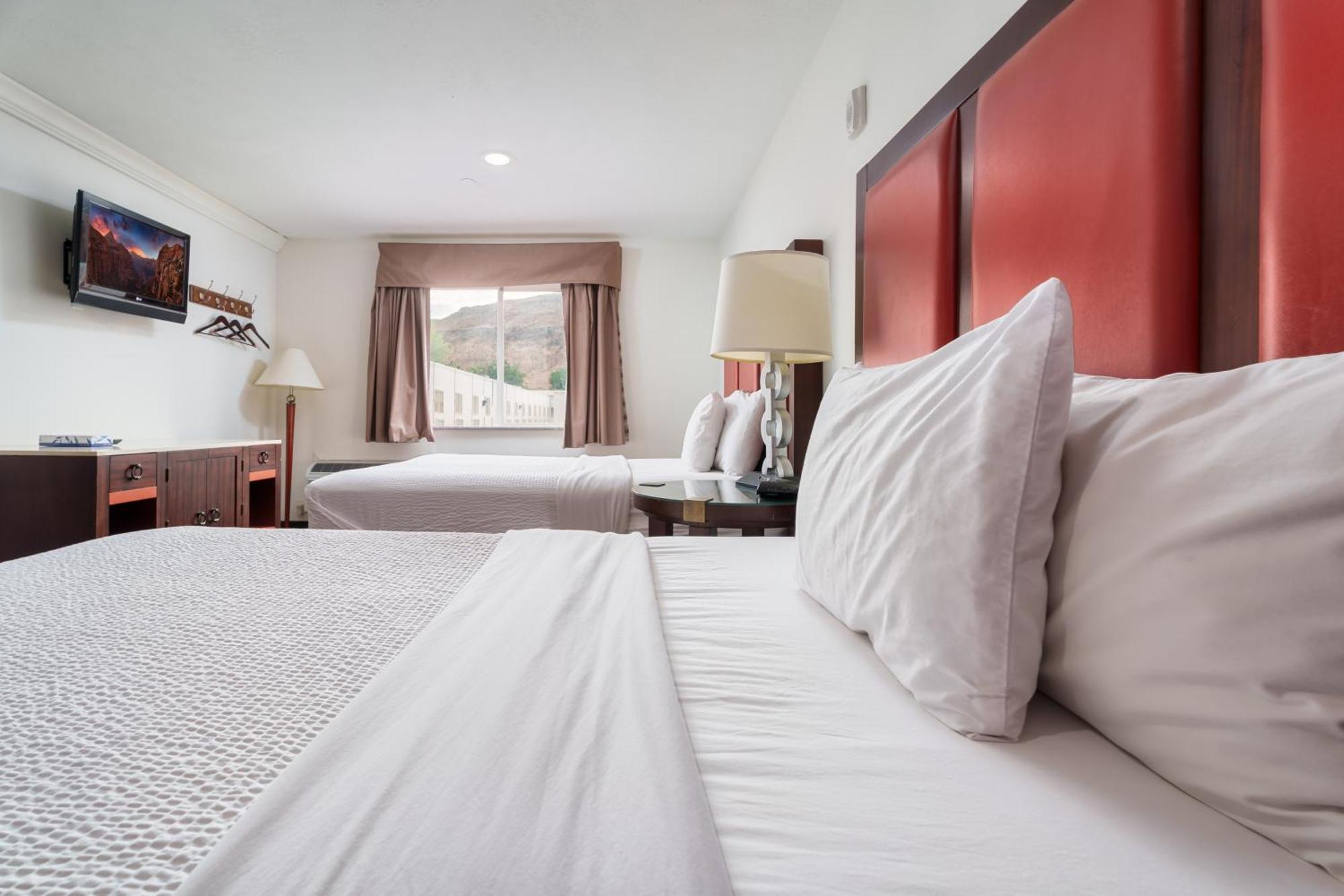 Ramada By Wyndham La Verkin Zion National Park Esterno foto