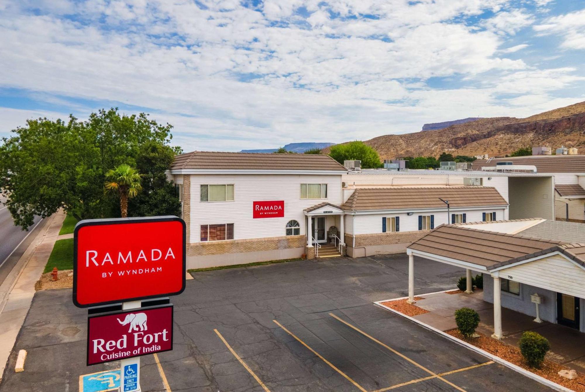 Ramada By Wyndham La Verkin Zion National Park Esterno foto